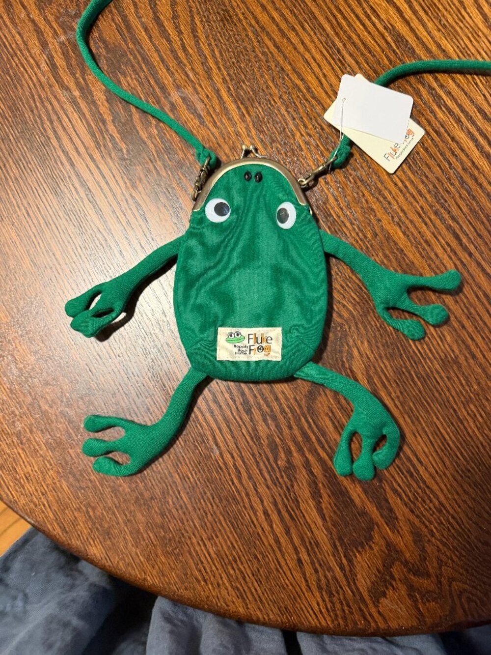 gymmaster Fluke Frog clutch shoulder bag Mini Size color green fashion goods